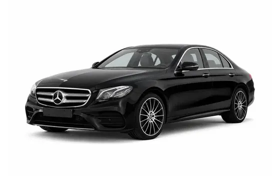 Location Mercedes E Class à Dubaï